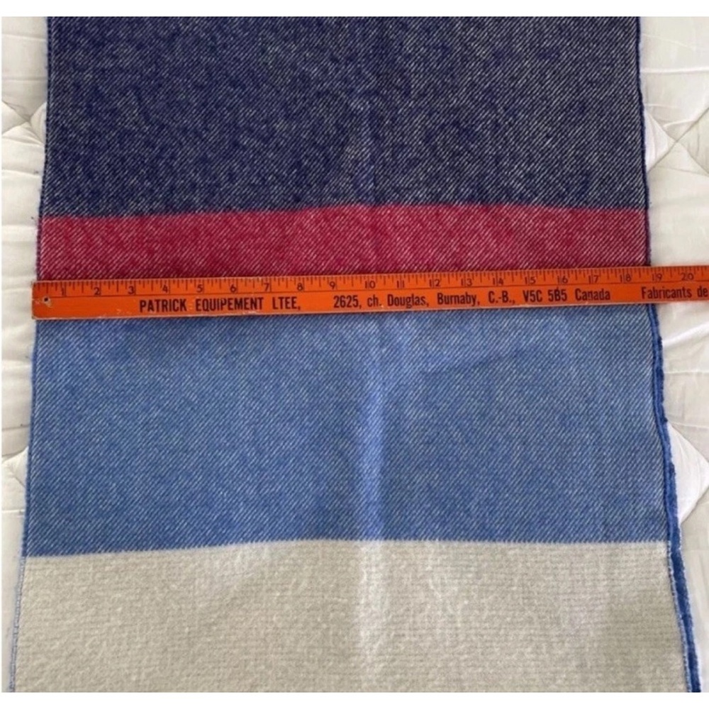 WOOL J. McLaughlin Rectangle Scarf Wrap Blue Block EUC 68”x19” Fringe - Picture 4 of 5